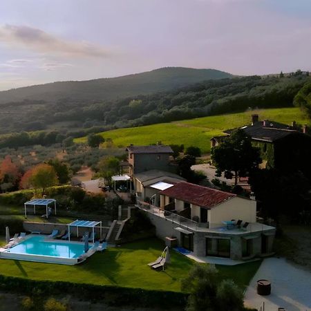 Di Colle In Colle - Agriturismo パッシニャーノ・スル・トラジメーノ エクステリア 写真