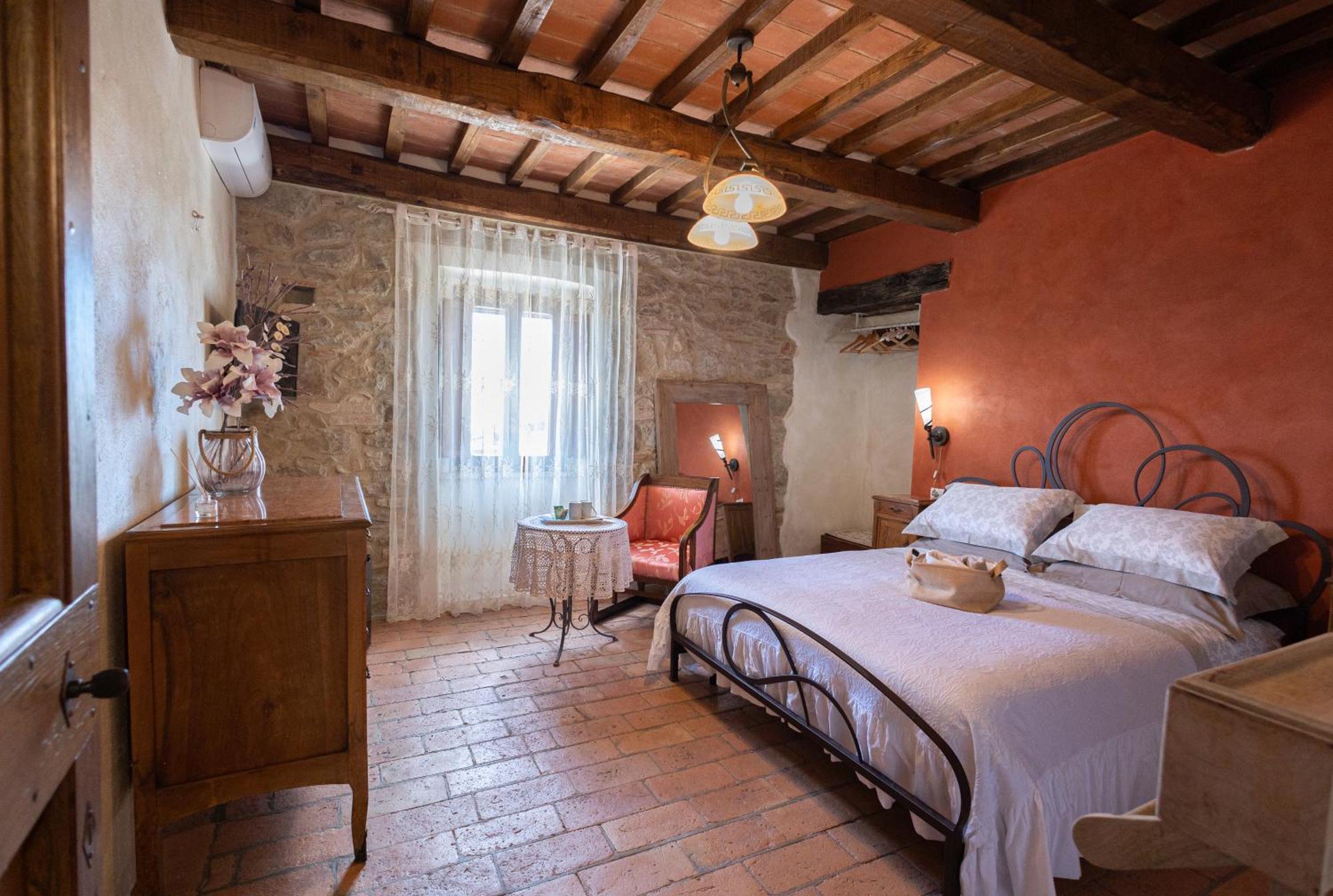 Di Colle In Colle - Agriturismo パッシニャーノ・スル・トラジメーノ エクステリア 写真