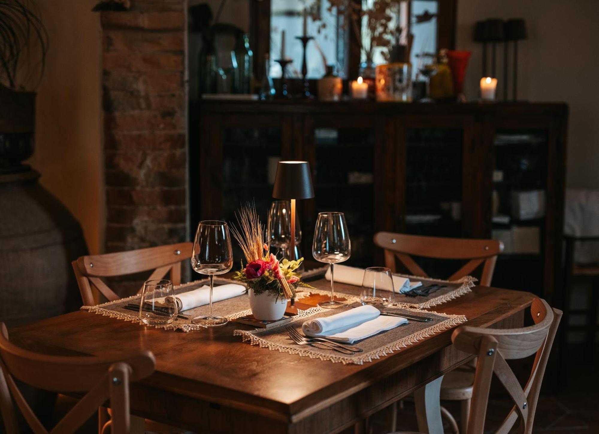 Di Colle In Colle - Agriturismo パッシニャーノ・スル・トラジメーノ エクステリア 写真